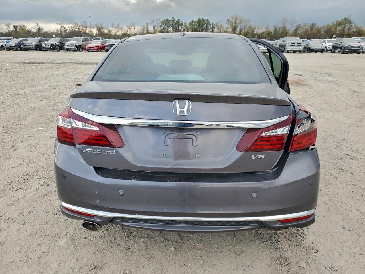 2016 HONDA ACCORD EXL photo 11