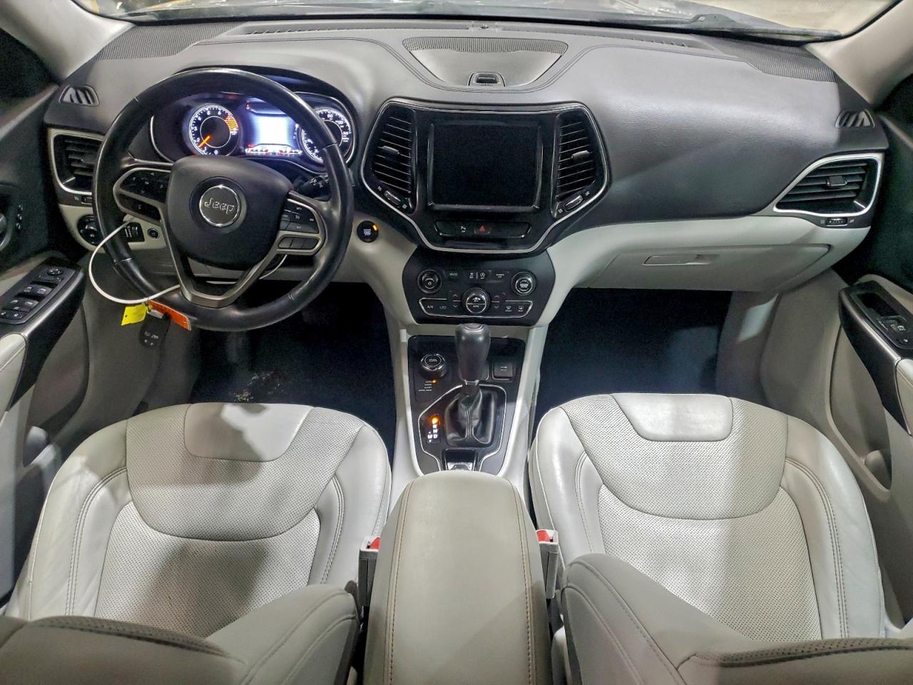 2019 JEEP CHEROKEE LIMITED photo 8