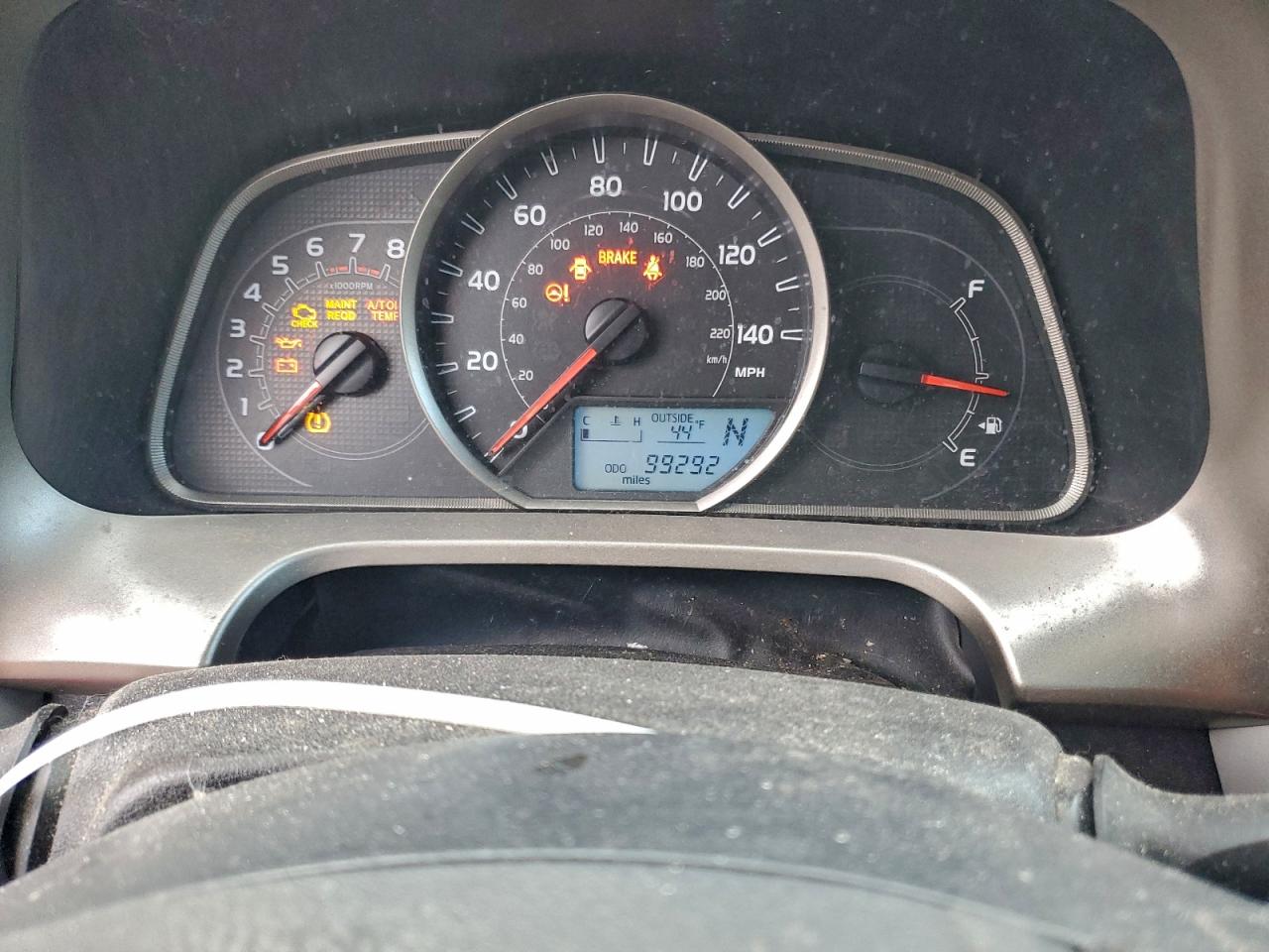 2013 TOYOTA RAV4 XLE photo 17