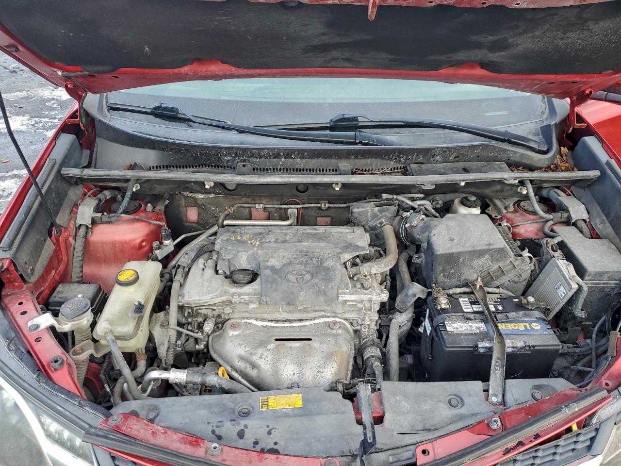 2013 TOYOTA RAV4 XLE photo 23