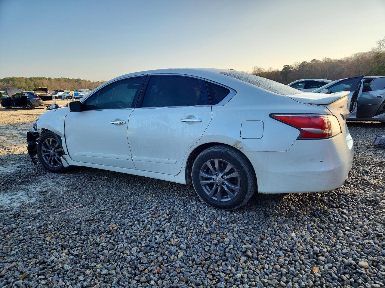 2015 NISSAN ALTIMA photo 3