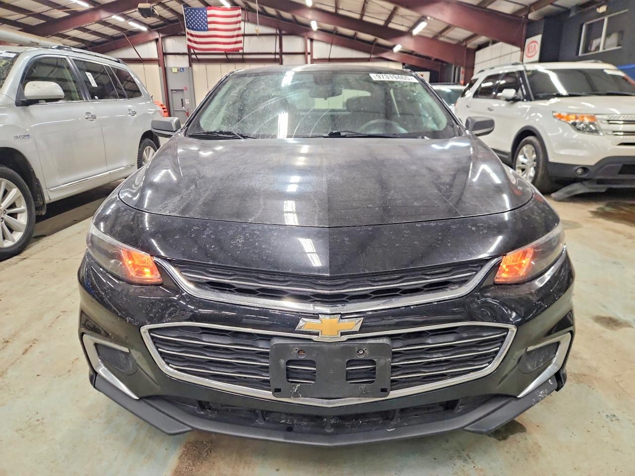 2017 CHEVROLET MALIBU LS photo 5