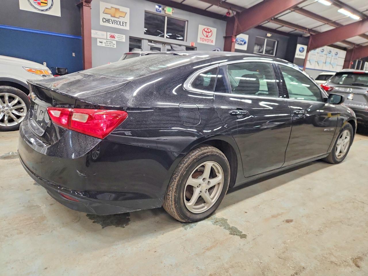 2017 CHEVROLET MALIBU LS photo 3