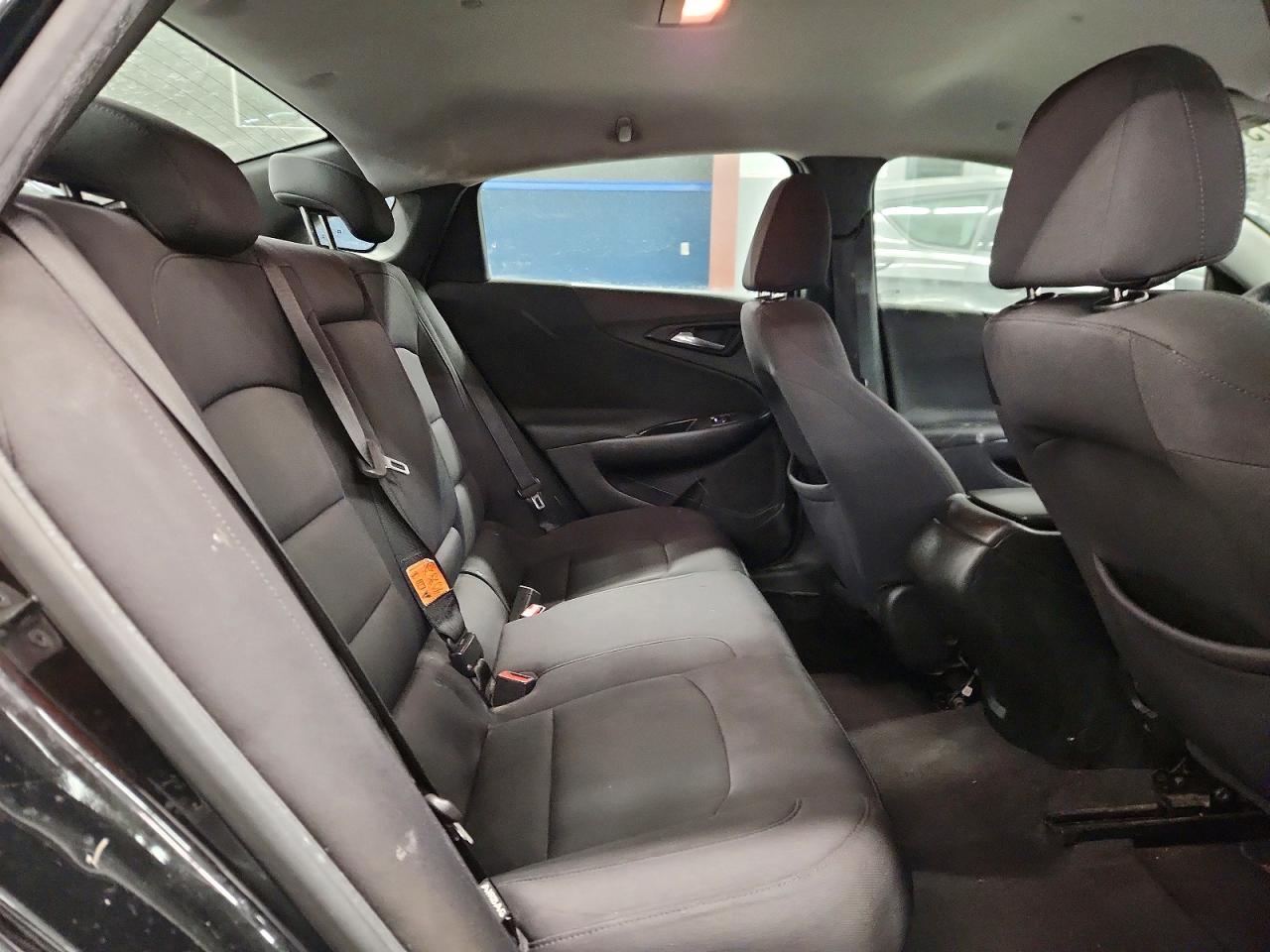 2017 CHEVROLET MALIBU LS photo 10