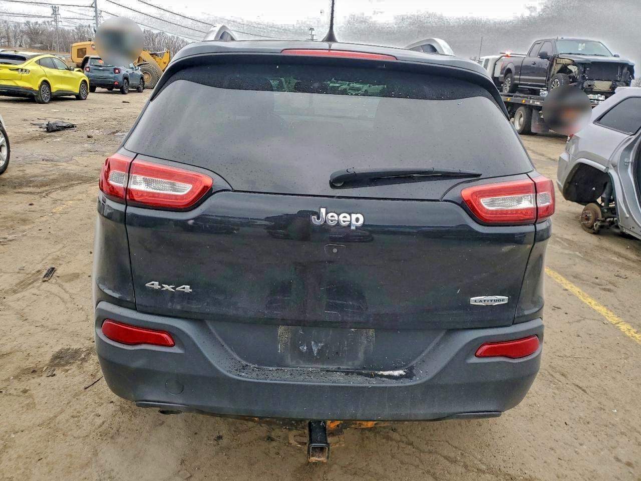 2017 JEEP CHEROKEE LATITUDE photo 6