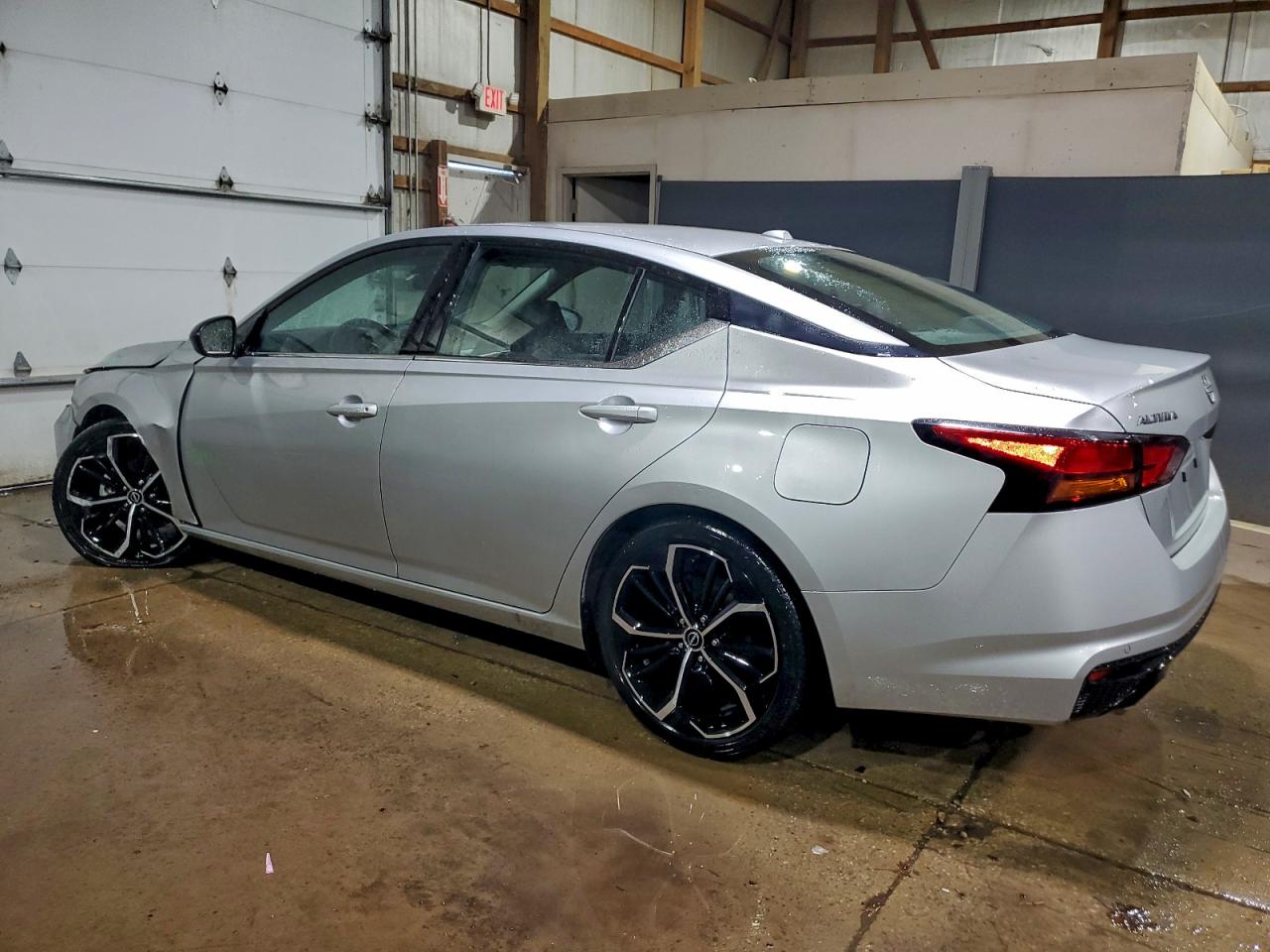 2024 NISSAN ALTIMA SR photo 3