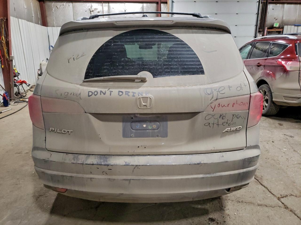 2016 HONDA PILOT EXL photo 16