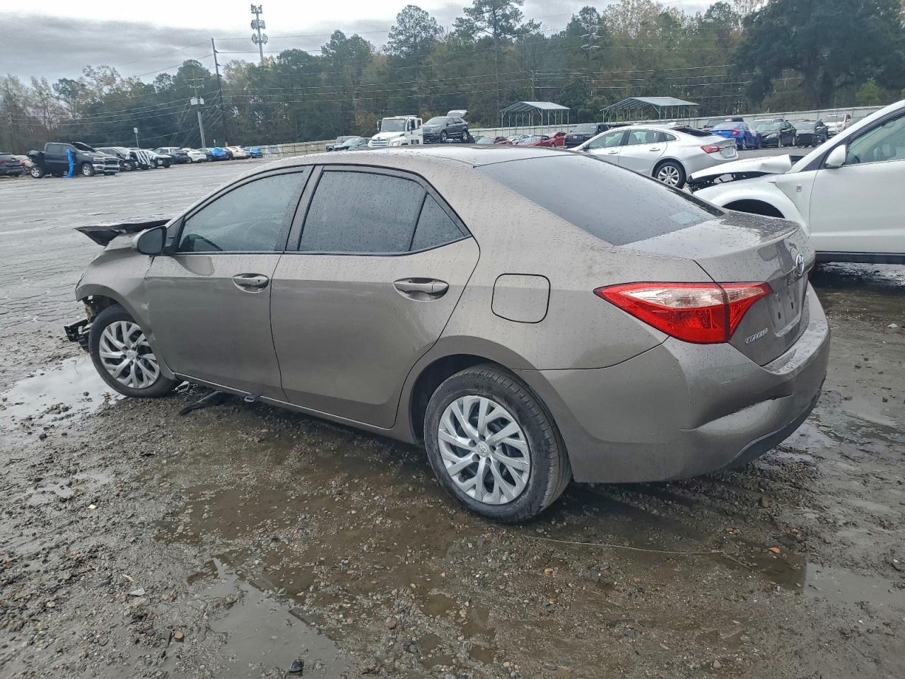 2019 TOYOTA COROLLA L photo 3
