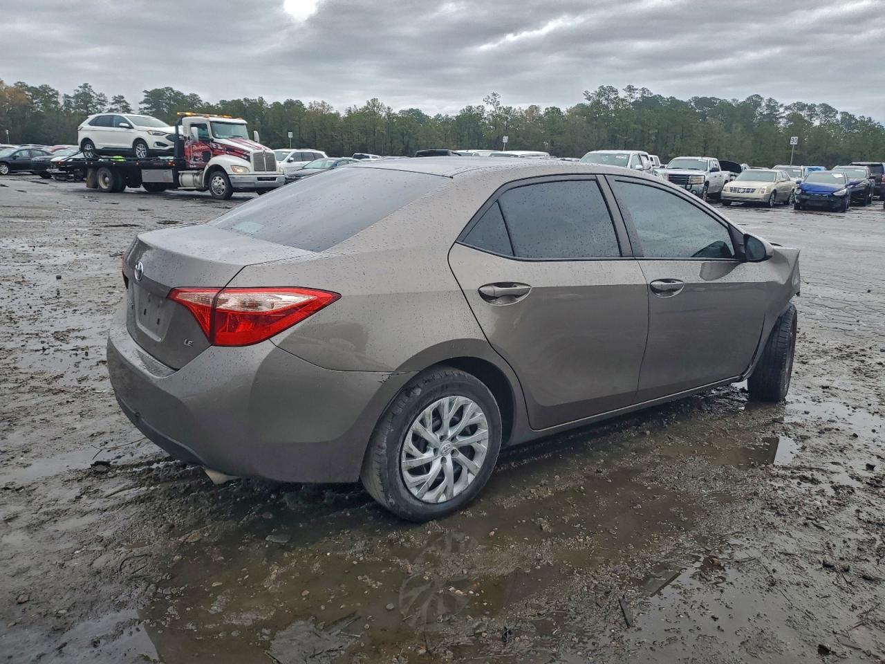 2019 TOYOTA COROLLA L photo 5