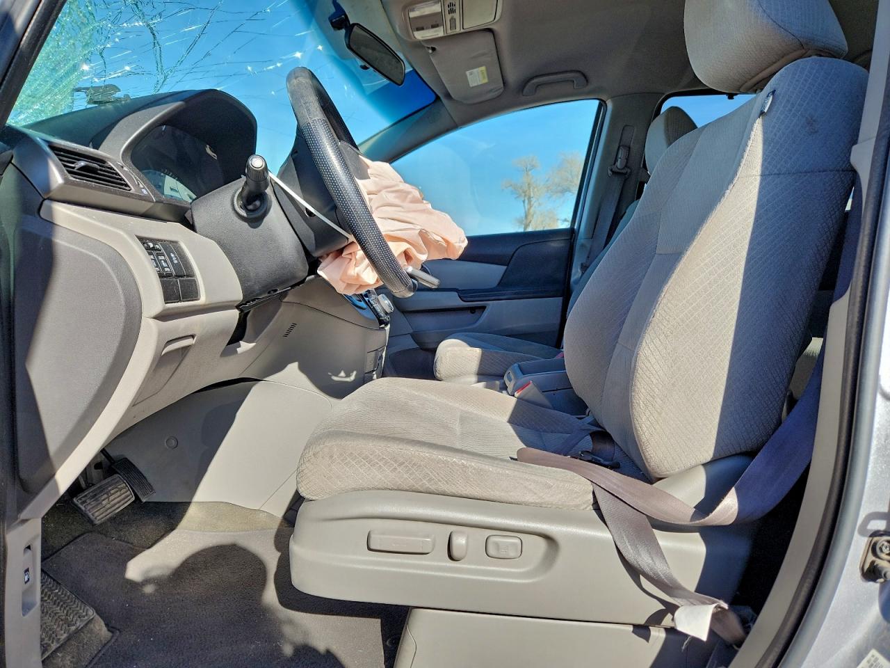 2016 HONDA ODYSSEY SE photo 7