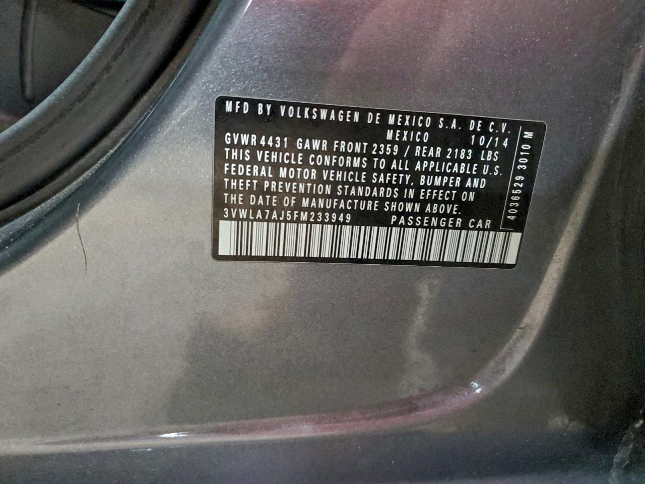 2015 VOLKSWAGEN JETTA TDI photo 12
