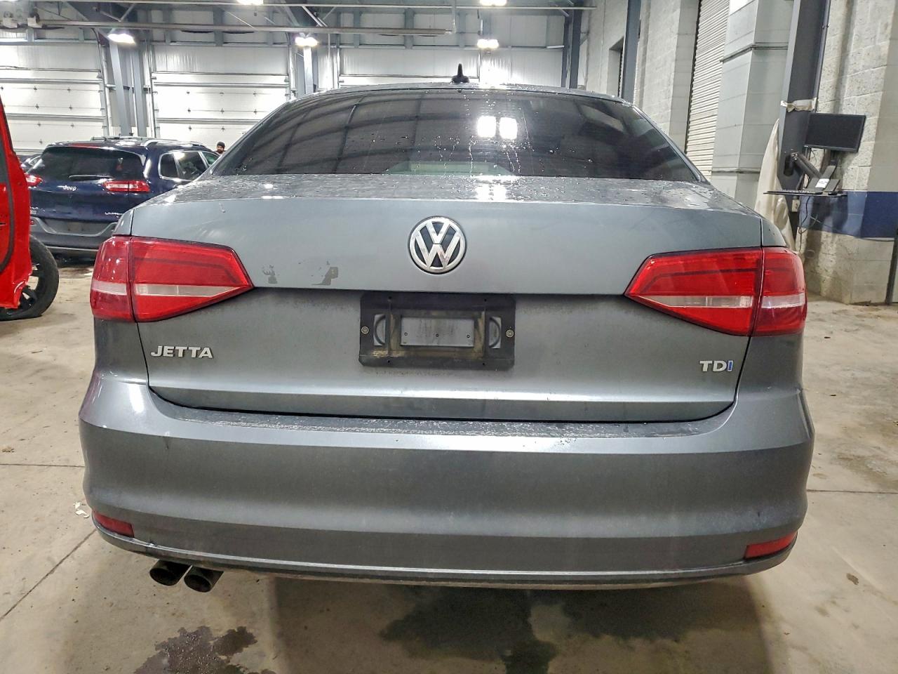 2015 VOLKSWAGEN JETTA TDI photo 6