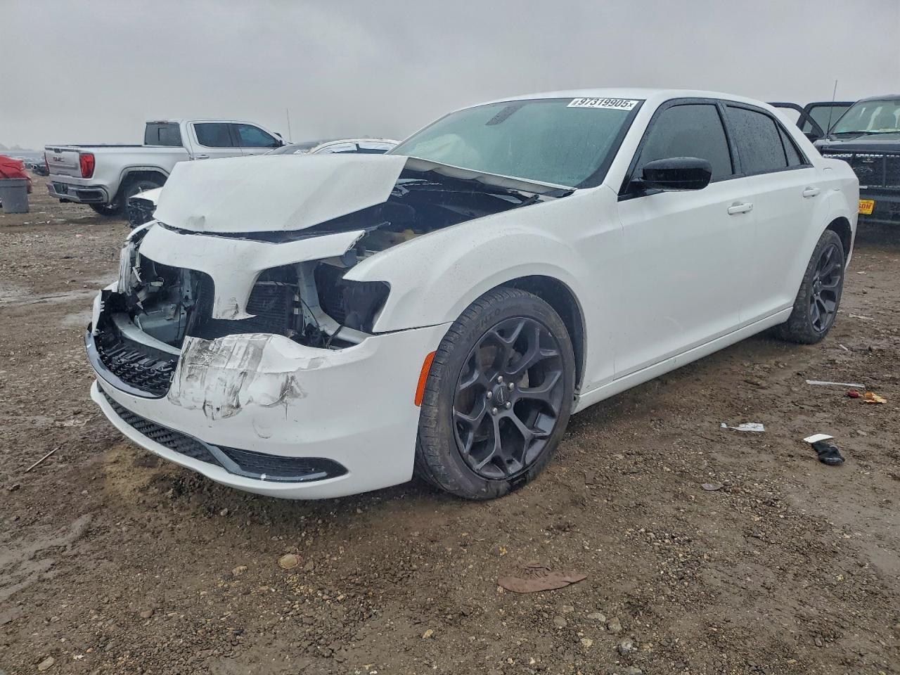 2020 CHRYSLER 300
