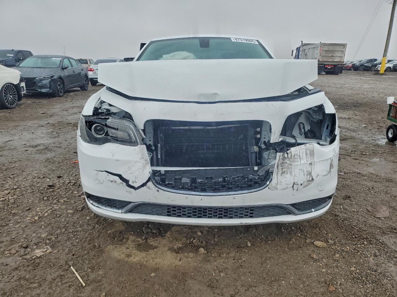 2020 CHRYSLER 300 TOURING photo 9