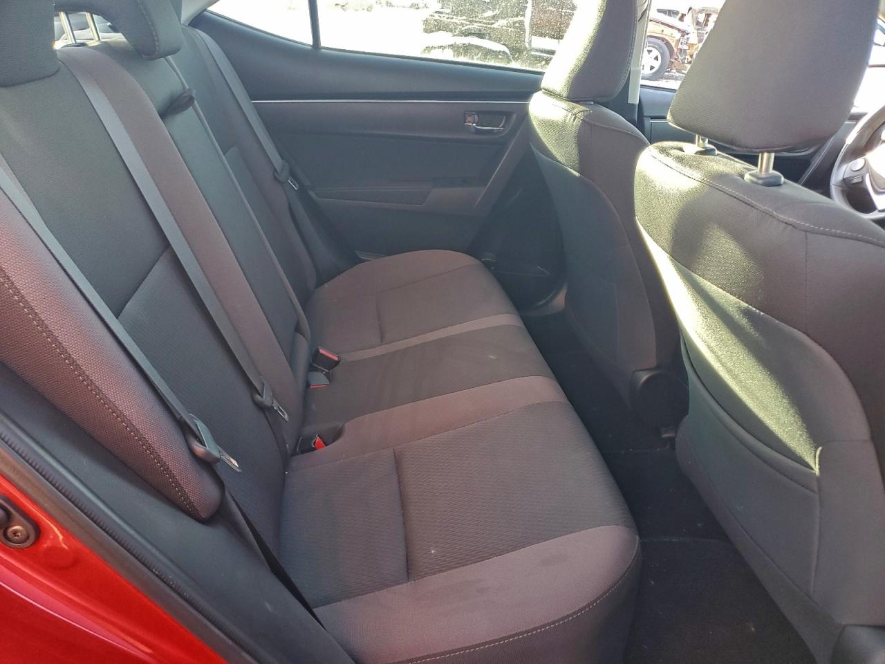 2017 TOYOTA COROLLA L photo 10