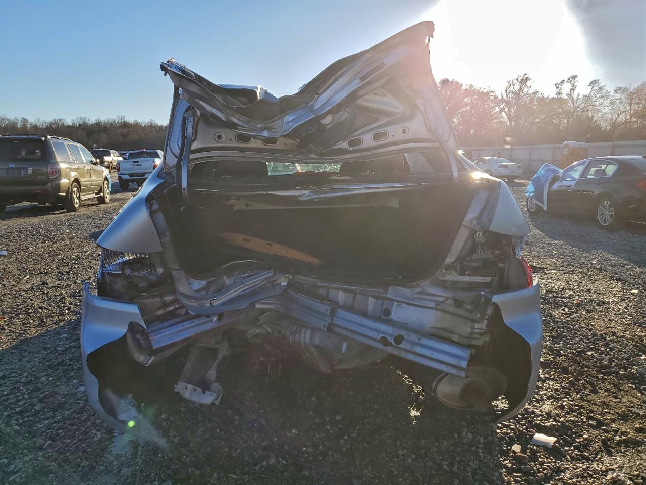 2004 HONDA ACCORD LX photo 16