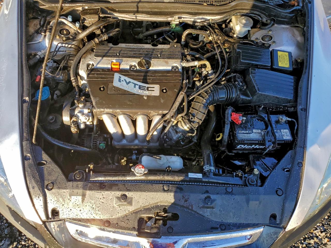 2004 HONDA ACCORD LX photo 31