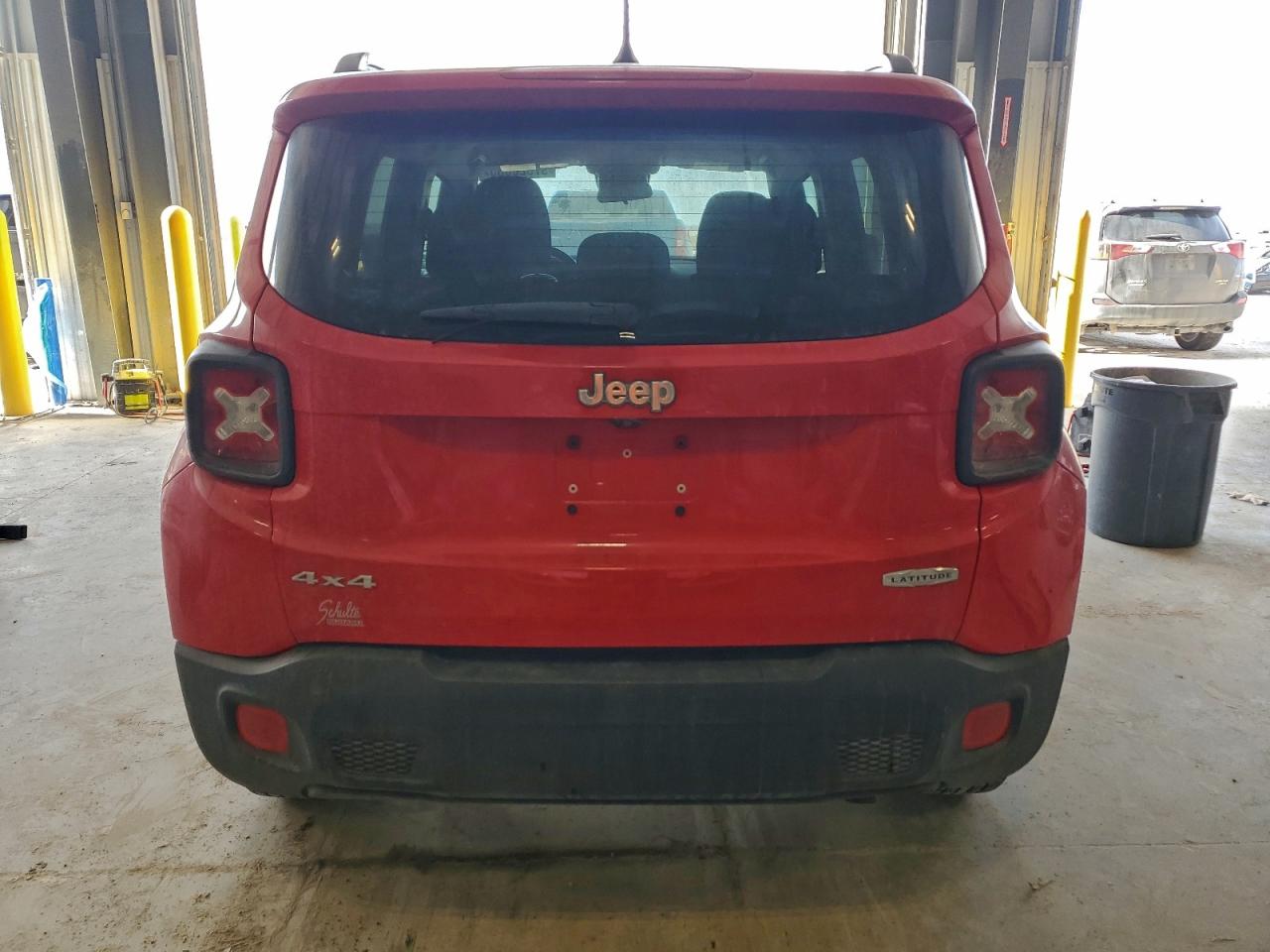 2015 JEEP RENEGADE LATITUDE photo 6