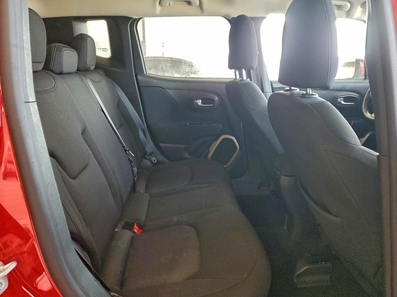 2015 JEEP RENEGADE LATITUDE photo 11