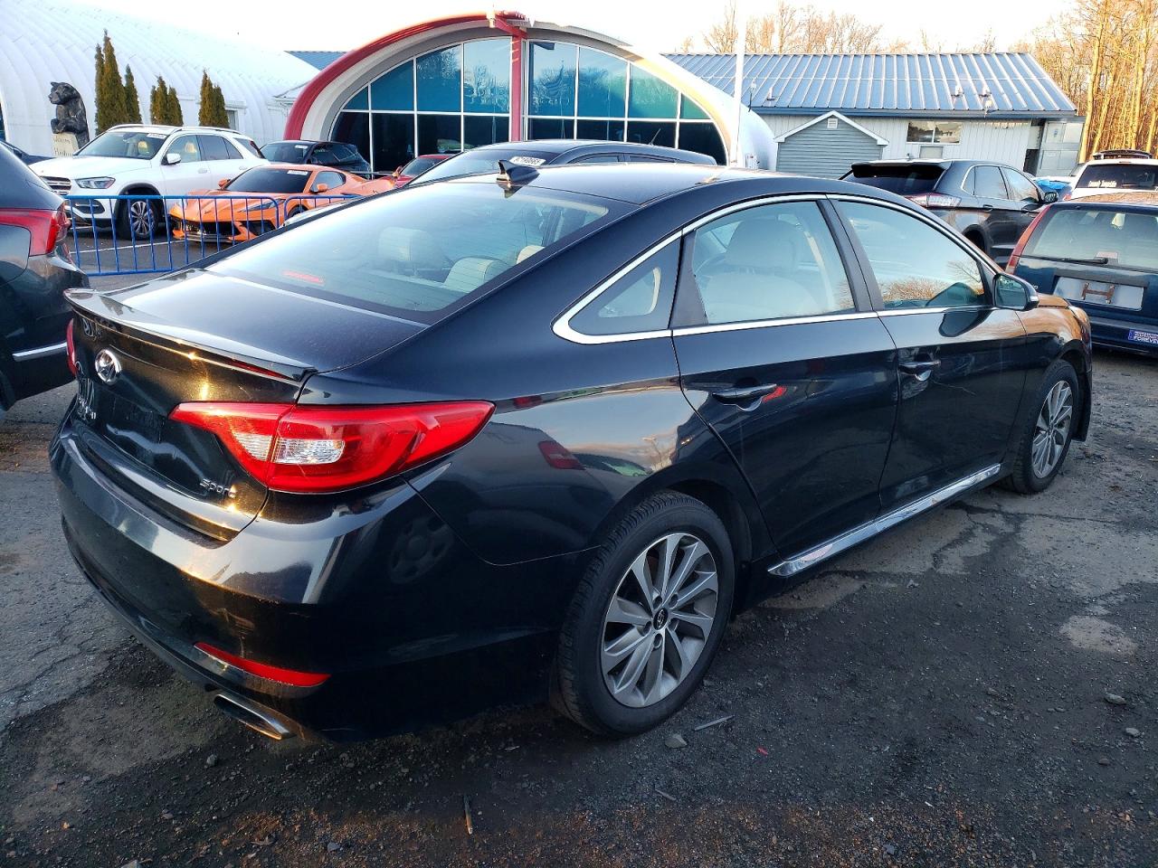 2017 HYUNDAI SONATA SPORT photo 5