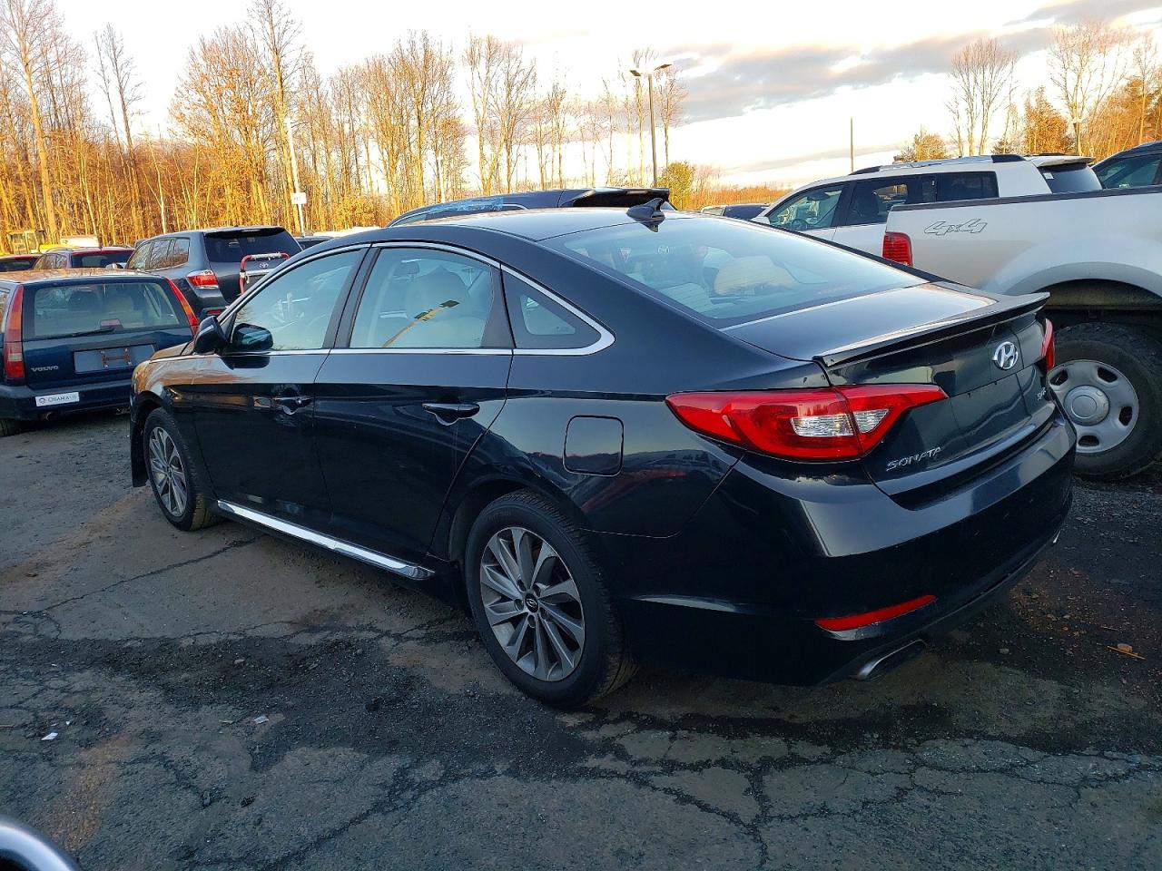 2017 HYUNDAI SONATA SPORT photo 3