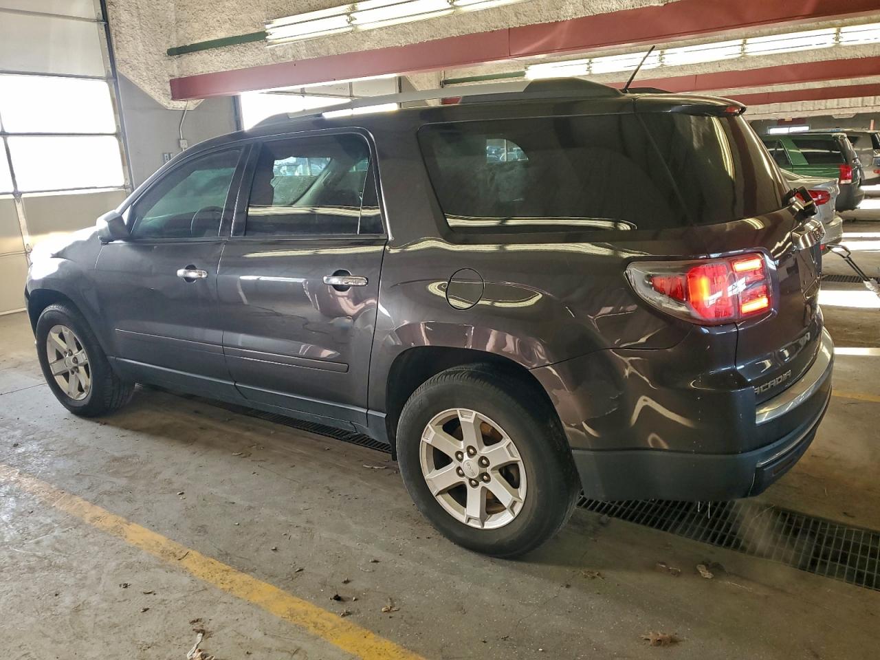 2014 GMC ACADIA SLE photo 4