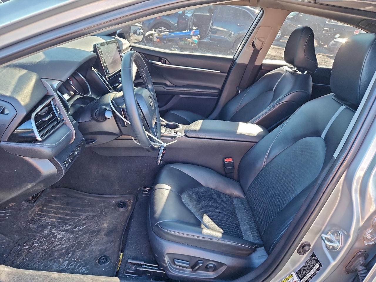 2021 TOYOTA CAMRY XSE photo 7