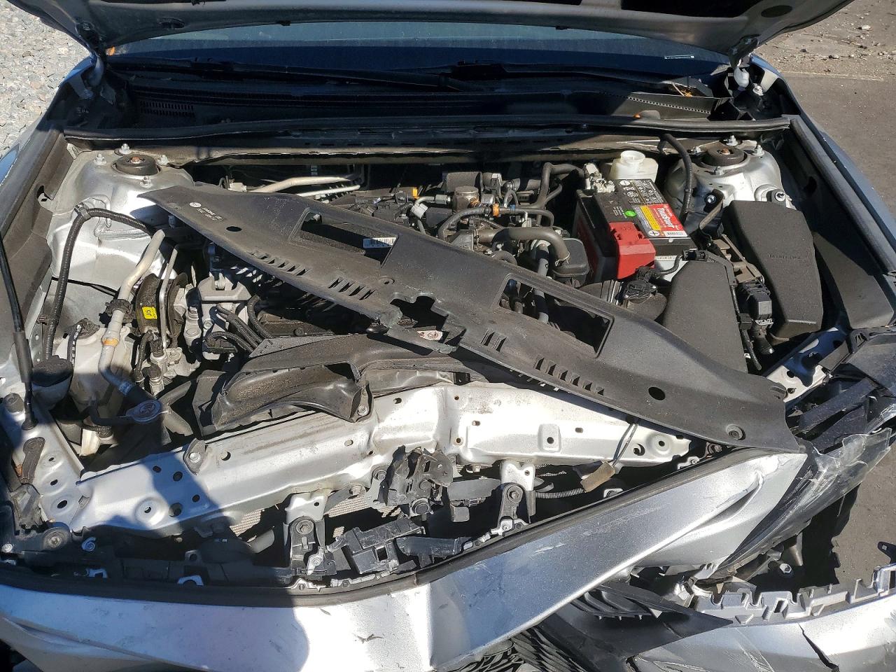 2021 TOYOTA CAMRY SE photo 21