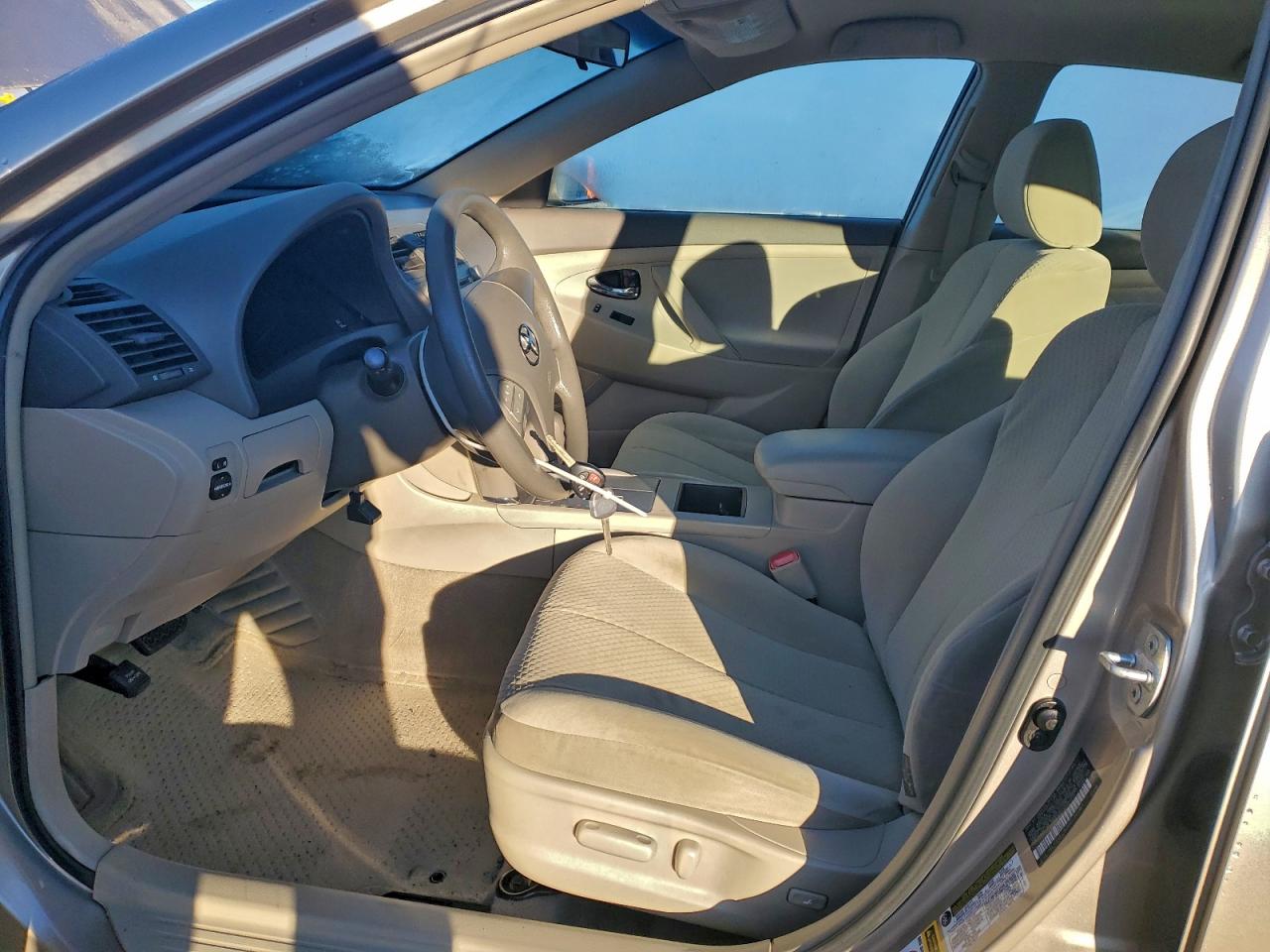 2007 TOYOTA CAMRY CE photo 7
