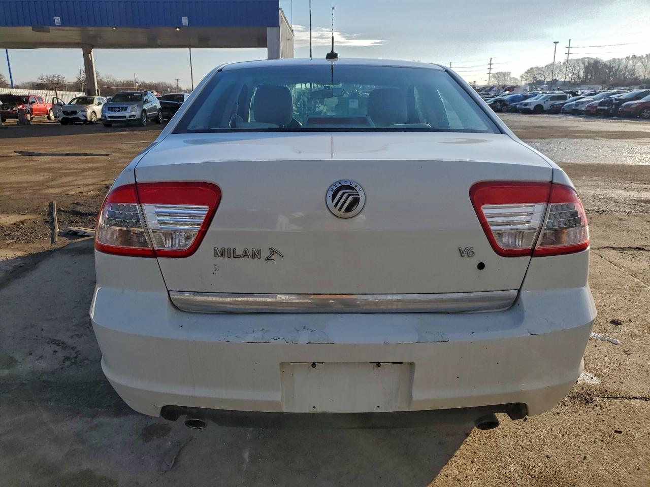 2009 MERCURY MILAN photo 16