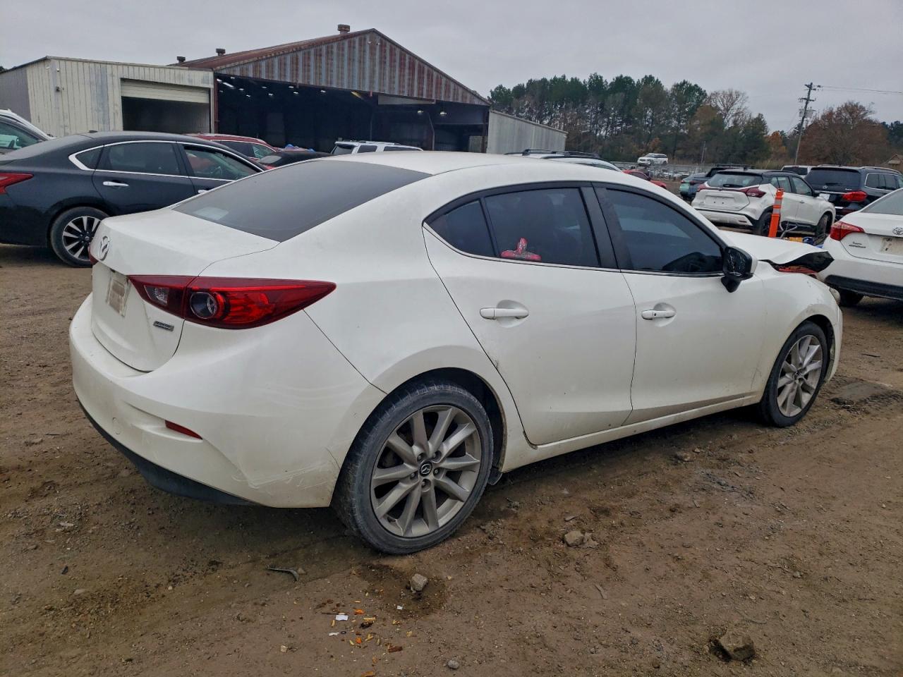 2017 MAZDA 3 TOURING photo 9