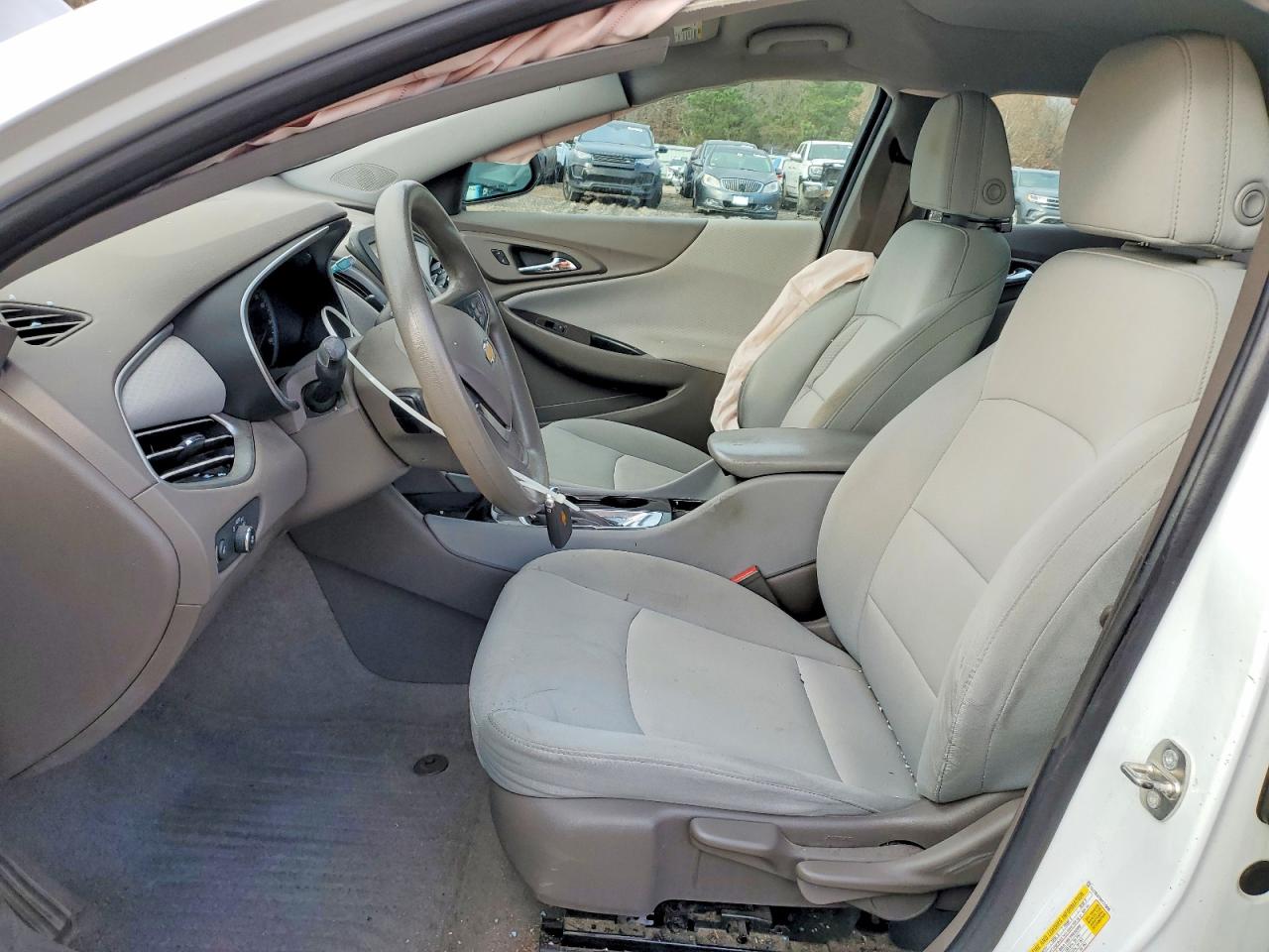 2017 CHEVROLET MALIBU LS photo 19
