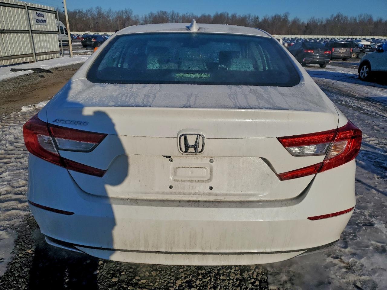 2020 HONDA ACCORD LX photo 11