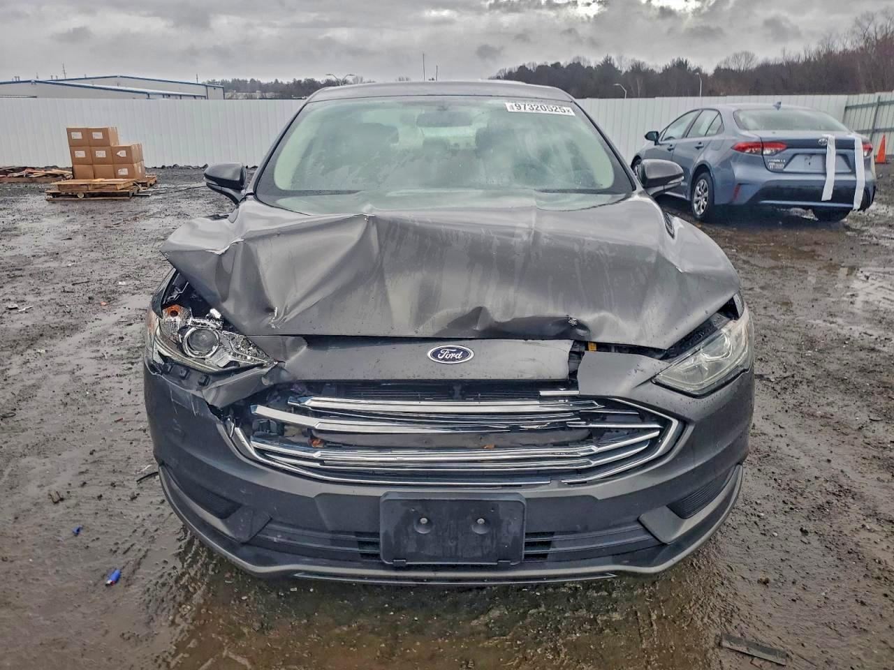 2017 FORD FUSION SE photo 13