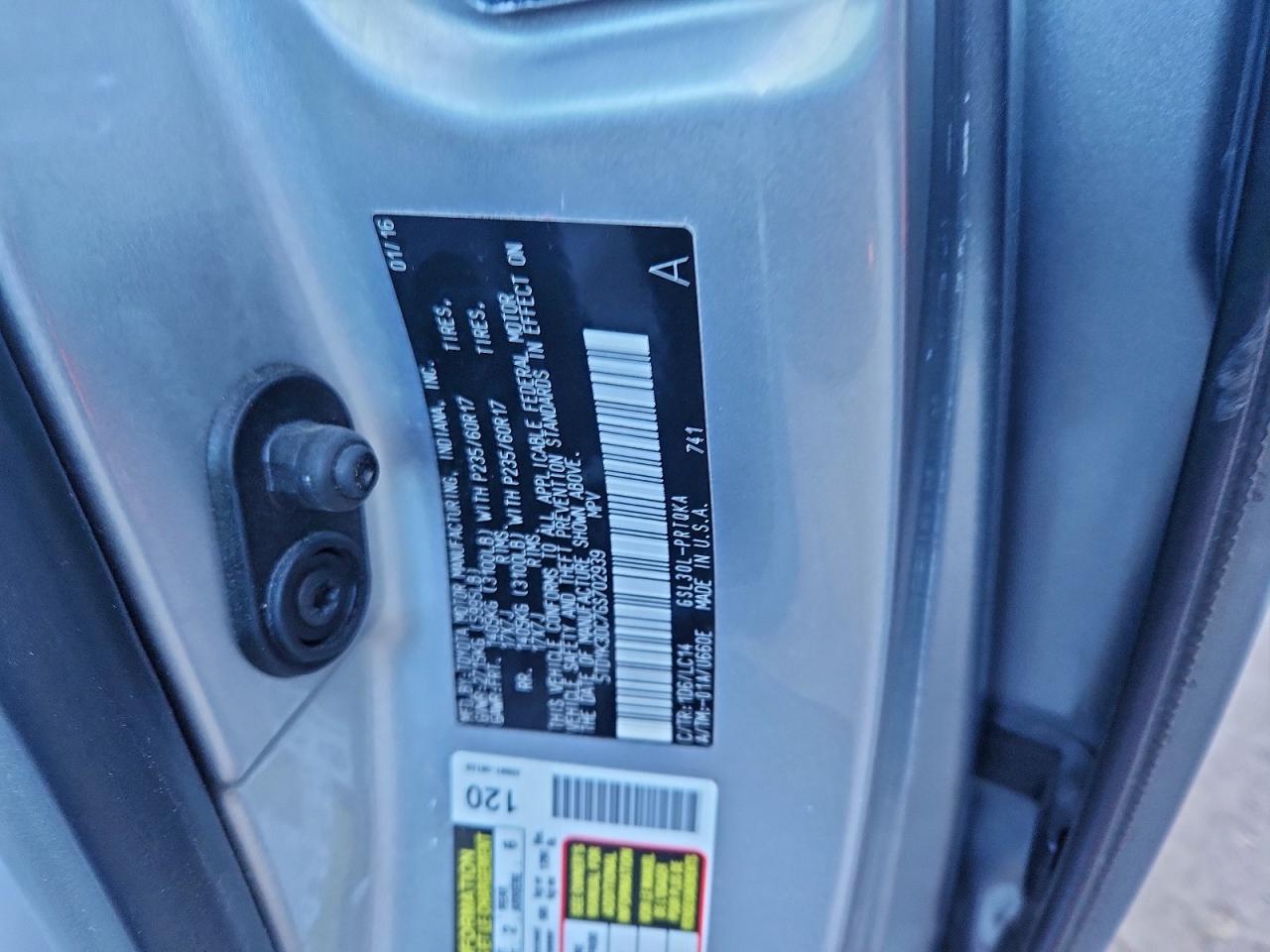 2016 TOYOTA SIENNA XLE photo 27