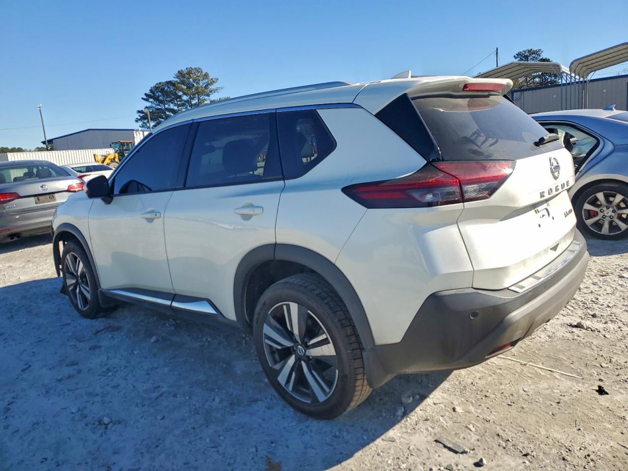 2021 NISSAN ROGUE SL photo 3
