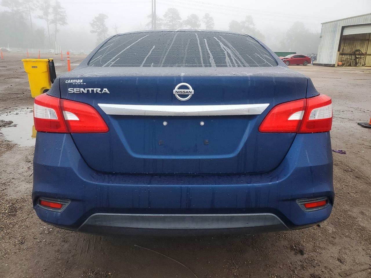 2016 NISSAN SENTRA S photo 11