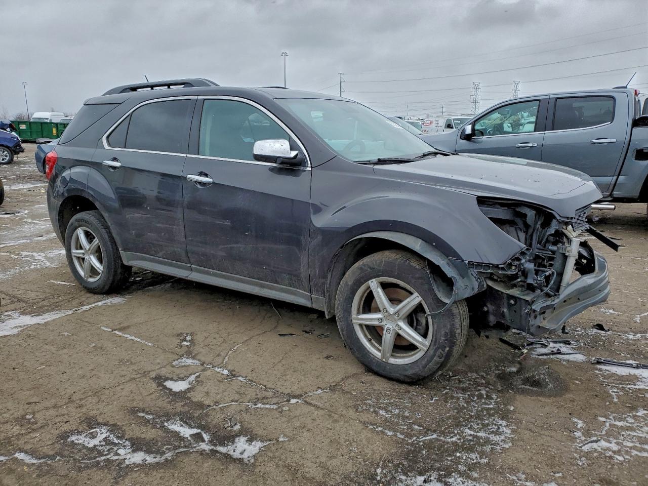 2015 CHEVROLET EQUINOX LT photo 4