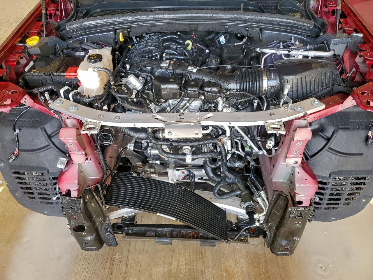 2024 JEEP GRAND CHEROKEE L LAREDO photo 12