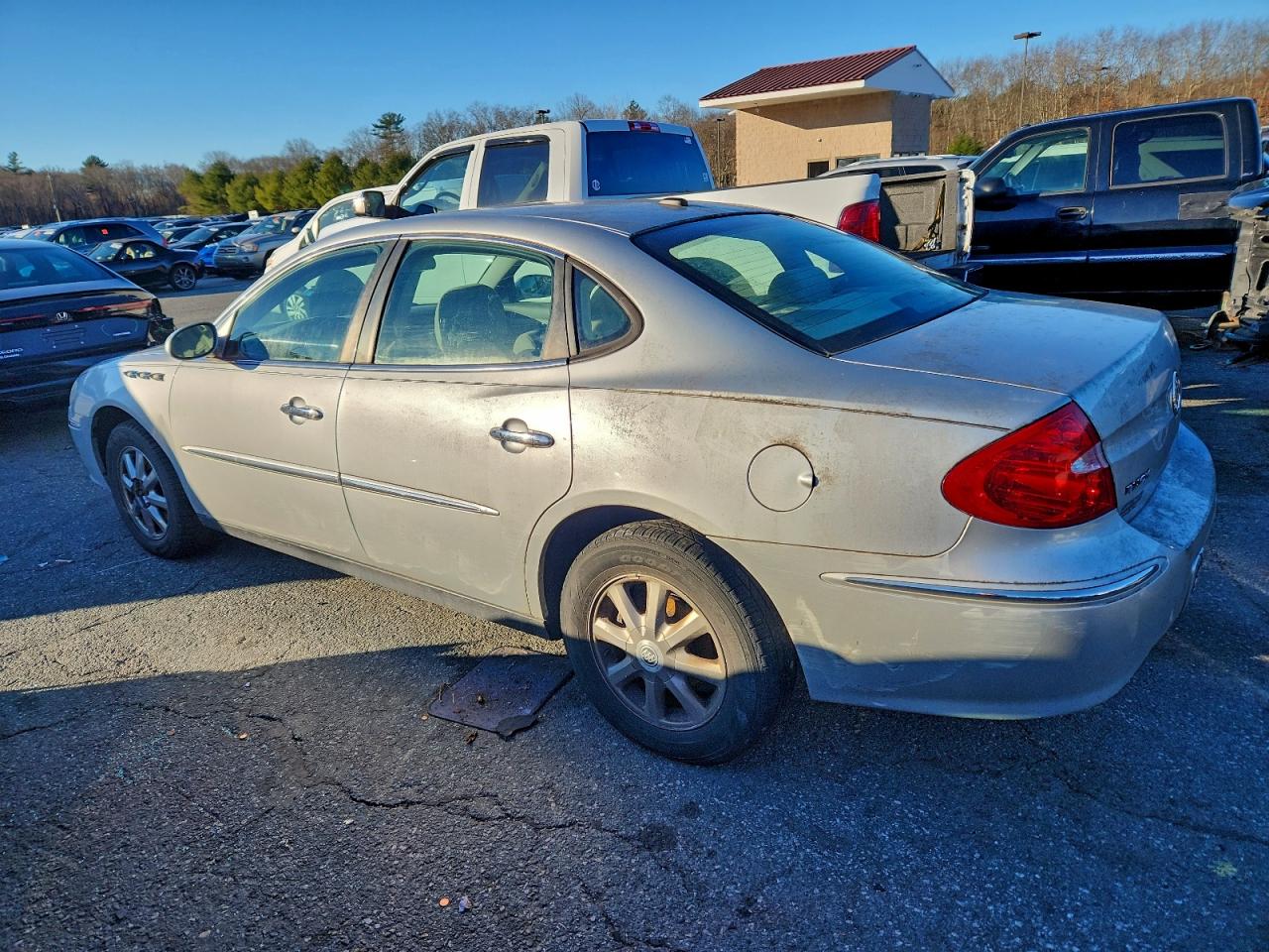 2009 BUICK LACROSSE CX photo 2