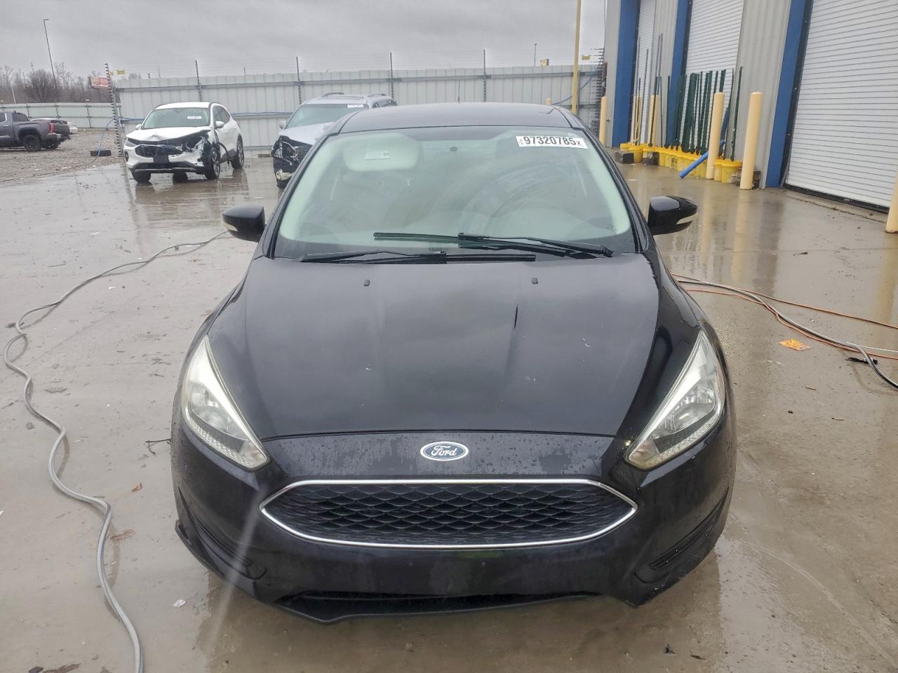 2015 FORD FOCUS SE photo 9