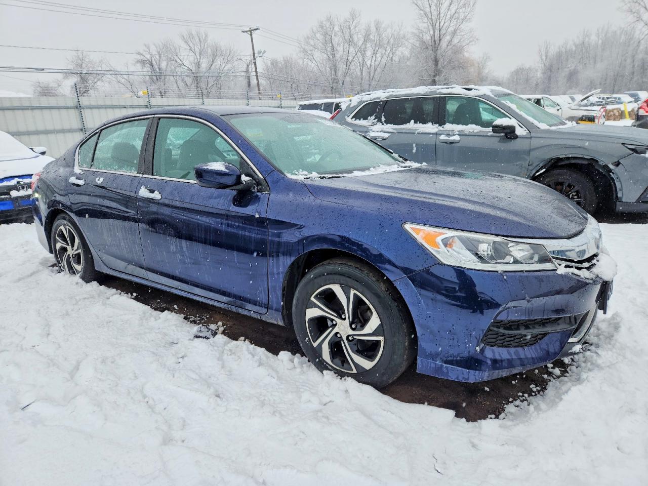 2016 HONDA ACCORD LX photo 7