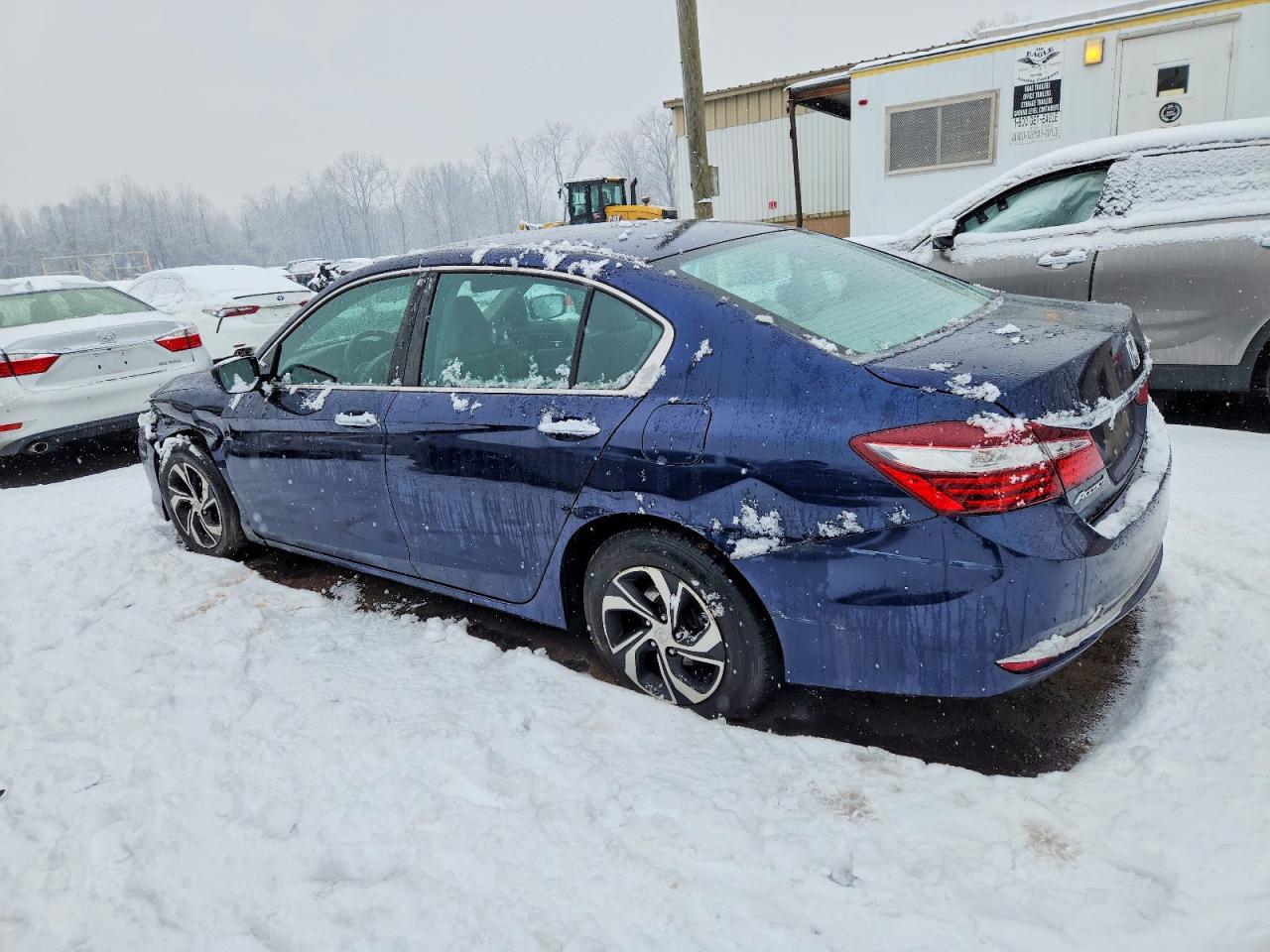 2016 HONDA ACCORD LX photo 3