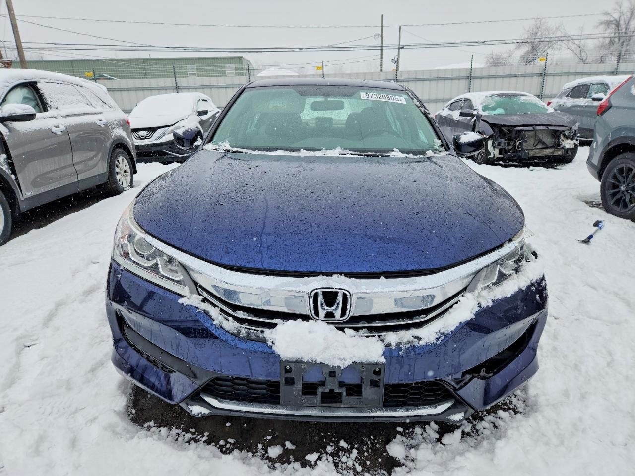 2016 HONDA ACCORD LX photo 9