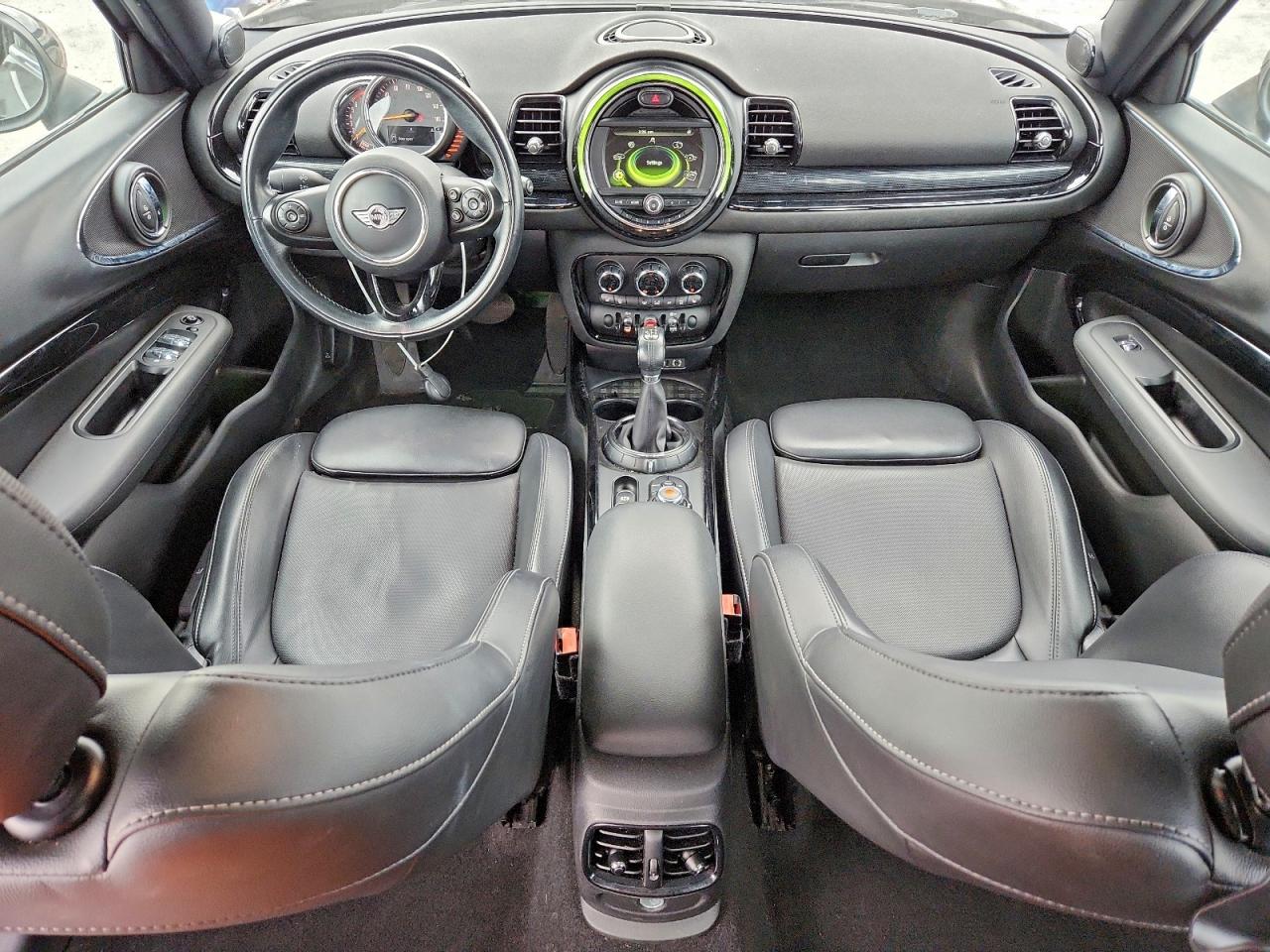 2017 MINI COOPER CLUBMAN photo 15