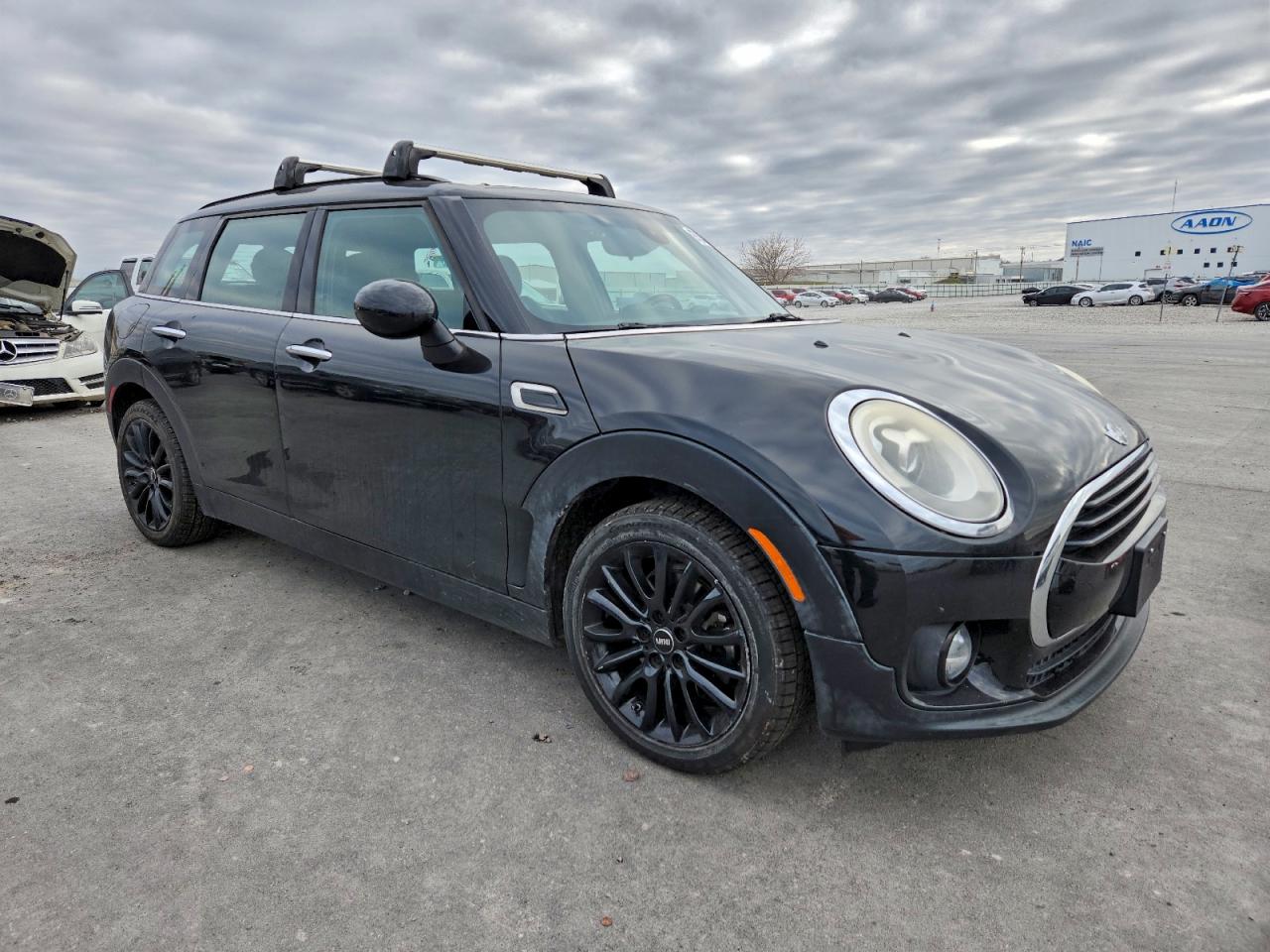 2017 MINI COOPER CLUBMAN photo 7