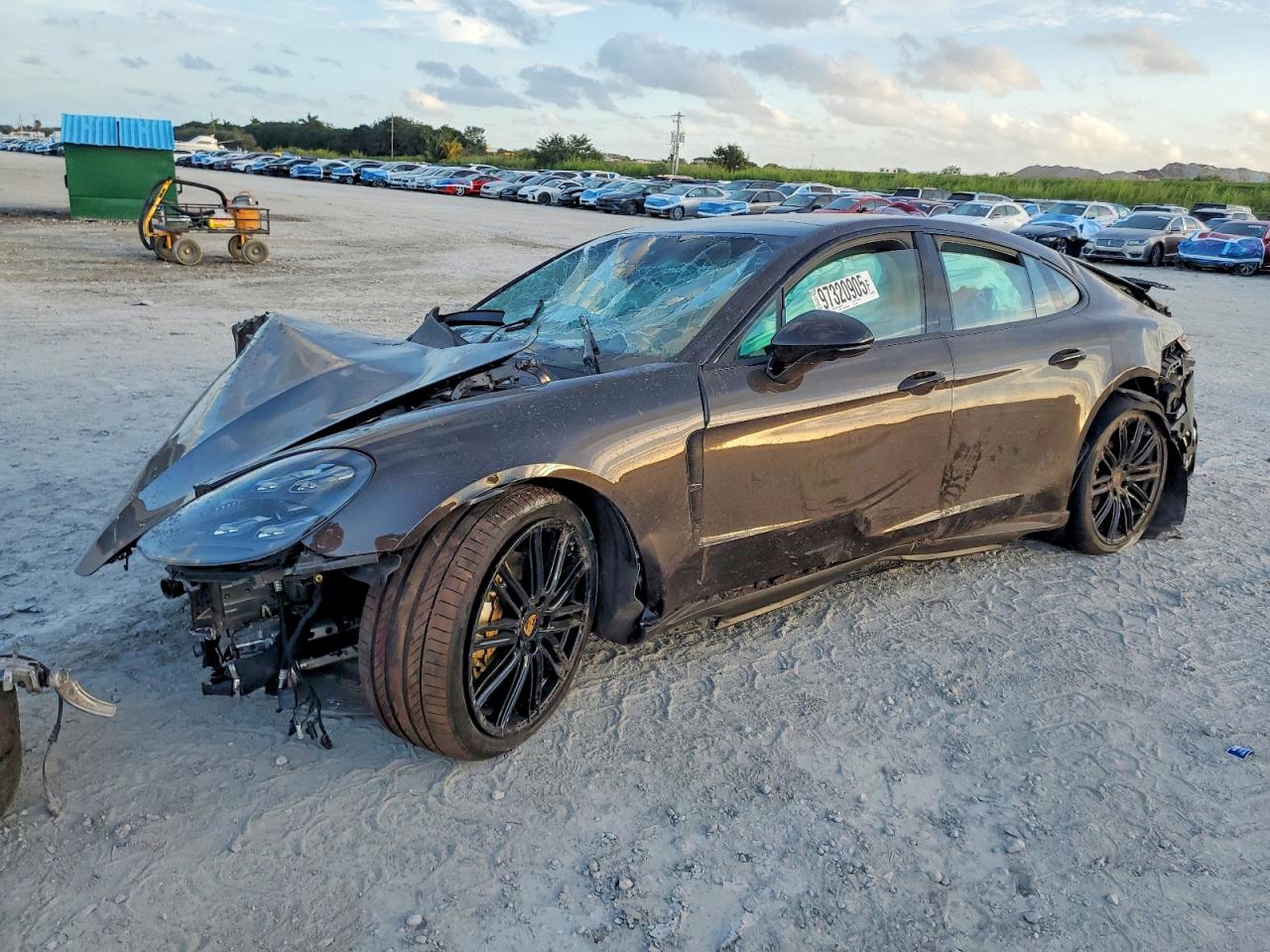 2018 PORSCHE PANAMERA