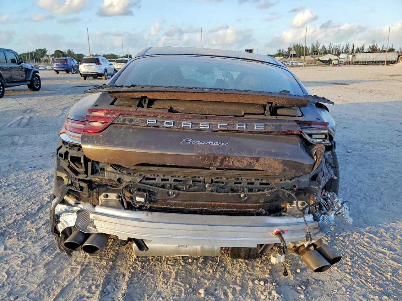 2018 PORSCHE PANAMERA 4 photo 6