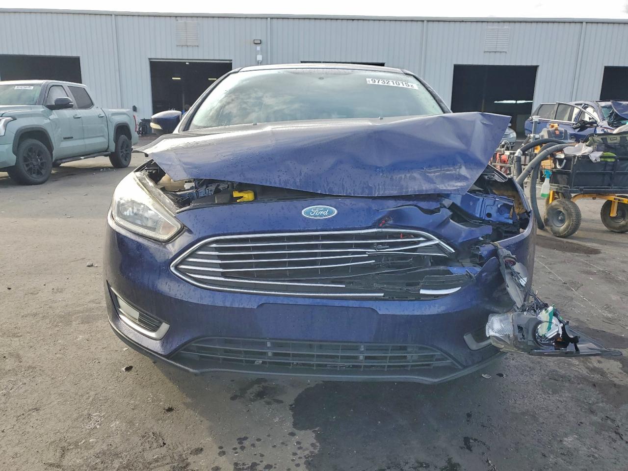 2017 FORD FOCUS TITANIUM photo 9