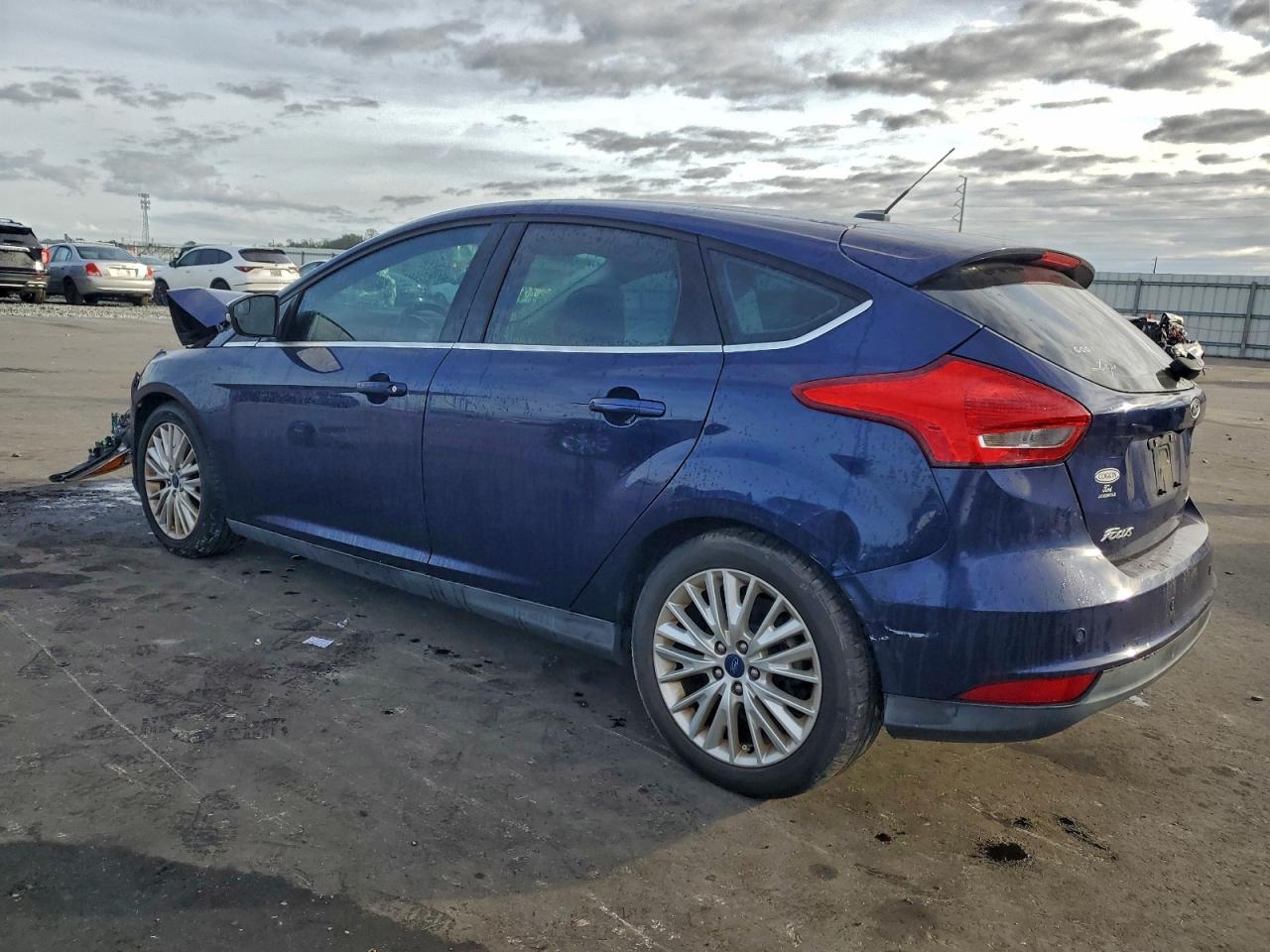 2017 FORD FOCUS TITANIUM photo 3